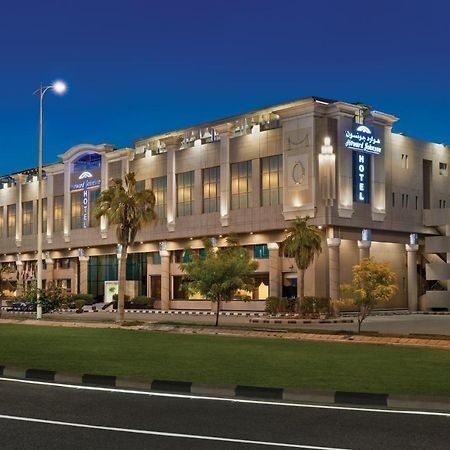 Howard Johnson Dammam Hotel Bagian luar foto